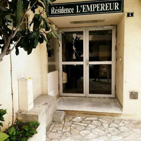 Climatise A 300m Du Port. Refait A Neuf. * Bastia (Corsica)