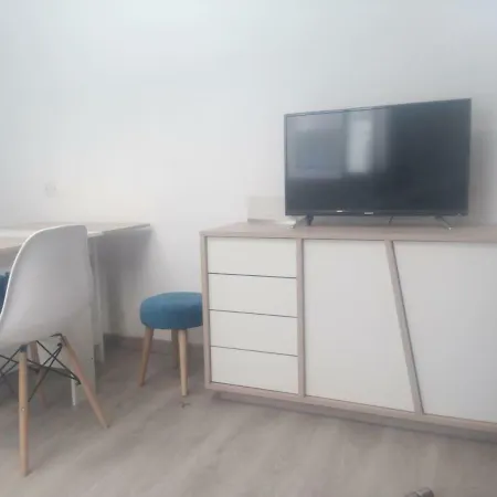 Climatise A 300m Du Port. Refait A Neuf. Bastia (Corsica)